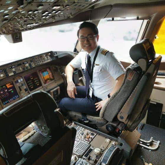 pilot training Perth student learning aircraft control with instructor
